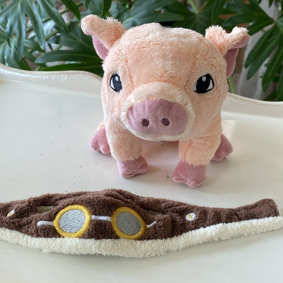 Compendium Flying Aviation Pig Plush Toy Stuffed Animal - Picture 11 of 12